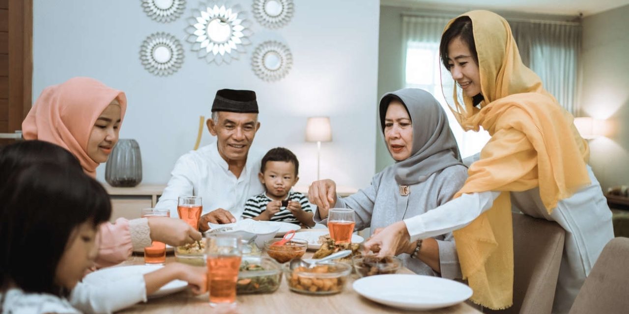 Hati Hati Saat Lebaran, Hindari Makanan Kolesterol Agar Sehat