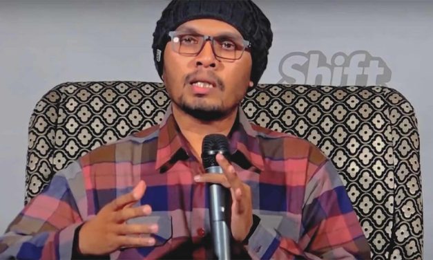 Ustadz Hanan Attaki: Dai Muda Dengan Gaya Dakwah Kekinian