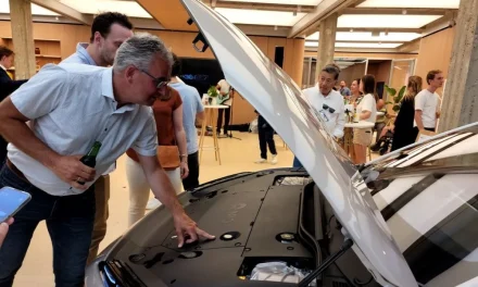 Eksplorasi Teknologi Elektrifikasi Di Industri Pada Mobil Eropa