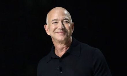 Jeff Bezos, AI Bukan Menggantikan Manusi, Tetapi buka Lapangan Kerja Baru