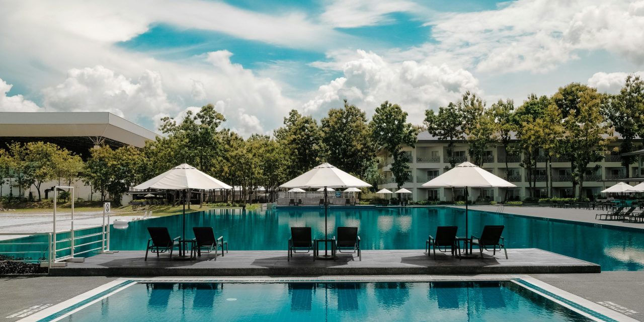Industri Pariwisata: Tantangan Dan Peluang Pasca-Pandemi