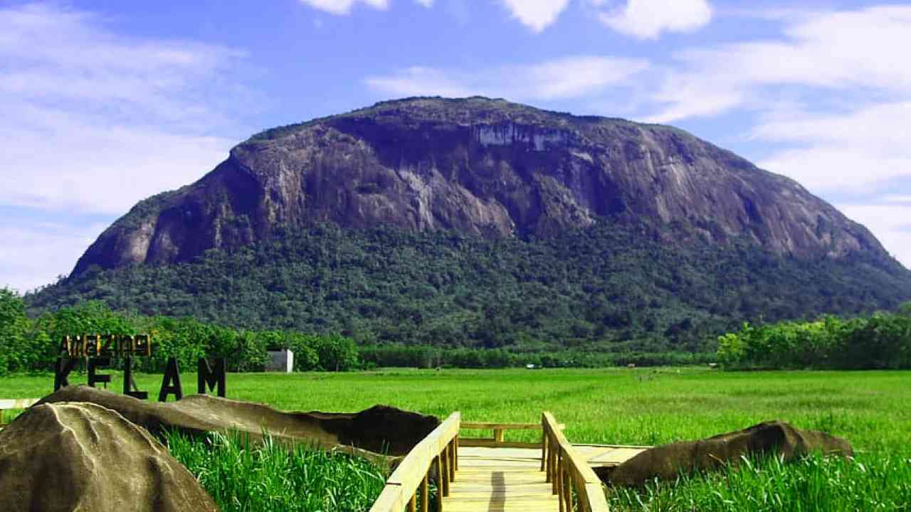 Keajaiban Batu